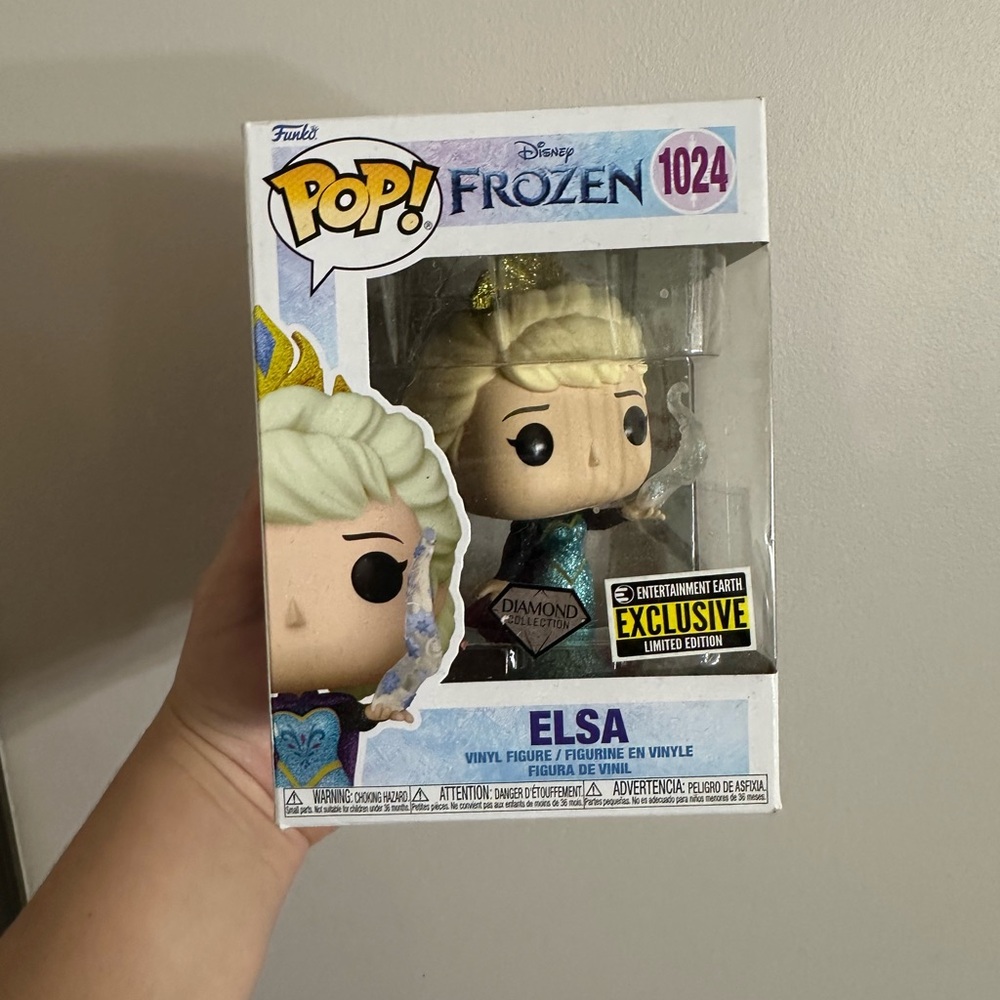 Disney Frozen Elsa Diamond Glitter EE Exclusive - Funko POP!